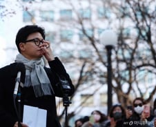 한동훈 "통일교 로비에서 민주당만 빼준 특검, 당장 구속감"