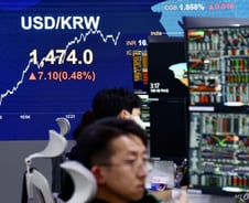 "어디로 가야하죠?"…파킹형 ETF로 모인 돈, 원화 말고 달러로