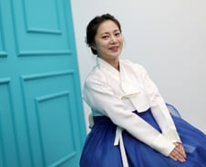 "박나래가 폭행·술자리 강요"...전 매니저들 결국 고소장 접수