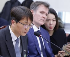 박대준 쿠팡 대표 정보유출 사태 책임지고 전격 사임