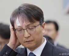 박대준 쿠팡 대표 전격 사임..정부, 징벌적 과징금 강화 추진