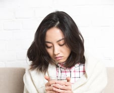 "열나고 몸 떨려" 감기약만 먹다가 응급실...특히 여성들 괴롭히는 이 질환