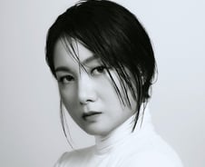 "박나래, 일 안한 남친에 월 400만원...나보다 더 받아" 전 매니저 폭로