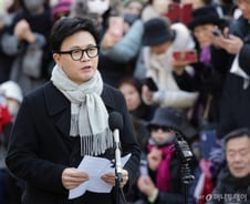 한동훈 "난 통일교 만남 거부…이재명 대통령은 왜 만나고 싶어 했나"