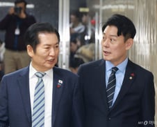 "2차 종합특검해야" vs "통일교 특검 받아라"…여야, 오로지 공격