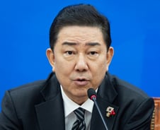 김병기, 쿠팡 오찬 관련 "과잉 대관업무 주의줬다…할 일 했을 뿐"