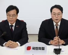 송언석·천하람, 원내대표 회동…"통일교 특검법 추진 이견없어"