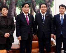 "통일교 특검 신속 실행" 여야 합의…각자 법안 발의 후 협의키로