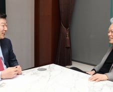 [대담]김홍국 "네덜란드 정부 지원없이 농업 성장"...백용호 "정부·시장 역할 조화가 중요"