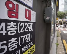 노인은 부동산업·청년은 경기민감업종…자영업 대출의 '두얼굴'