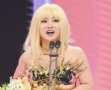 "샤넬백 선물, 좋은 기억도"...박나래 매니저, 돌아선 결정적 이유