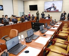 "왜 이리 급하게...실익도 없어" 쿠팡청문회 연말 강행에 與 내부도 비판