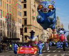 케데헌부터 삼전까지…민간에선 이미 국경 넘나드는 韓日