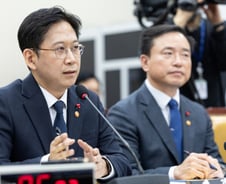 과기정통부, 쿠팡 셀프조사 정면반박…"3300만건 유출 확인"