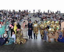 "또 보러 왔어요"…K-예술 뒤흔든 '회전문 관객'의 힘