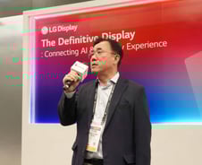 정철동 LGD 사장 "AI 시대, OLED가 가장 효과적인 디스플레이"