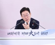 '한국 스타일'로 먹고 입고 바르게…'K이니셔티브'가 7만불 시대 연다