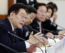 "경제운영 제대로 책임지는 첫 해"…이재명 대통령의 성장 '승부수'