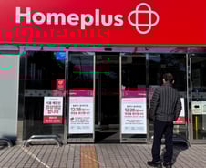 회생 아닌 '파산' 준비?…자가점포 닫는 홈플에 "2만명 실직 위기"