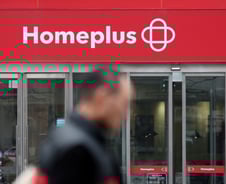 홈플러스 유동성 얼마나 부족했나…"MBK 보증으로 대출받고도 숨겨"