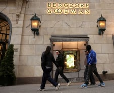 샤넬·구찌도 돈 떼이나…'명품 성지' 美 삭스 백화점 파산