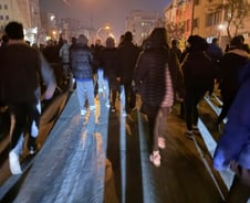 시위대 처형 없다지만…이란 영공폐쇄·美 일부병력 철수에 '긴장'