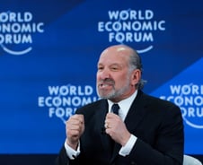 美상무 "유럽 그린란드 보복관세 땐 맞불 확전 불가피"