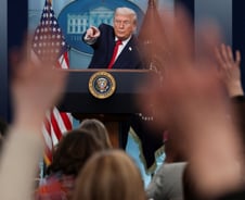 트럼프, 알래스카 가스관 사업 韓 참여 압박?…80분 회견 보니