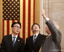 정부, 쿠팡 美투자사에 정면 반박..."김 총리 발언 의도적 왜곡"