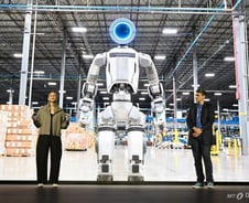 "로봇이 일터를 덮친다"...'아틀라스 충격'에도 입법은 제자리