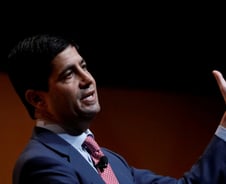 트럼프와 금리호흡 맞췄나…'연준 의장' 지명된 케빈 워시 누구