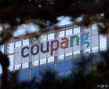 쿠팡 피해자들 미국서 집단소송..."본질은 기업 규제 아닌 정보유출"