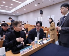 전공의들, 의대증원 결정에 "채 아물지 않은 상처에 소금 뿌려" 일침