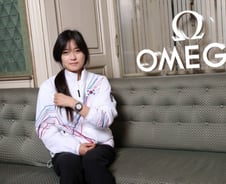 金 따자 '950만원 오메가 시계'…최가온 "계속 도전하는 선수될 것"