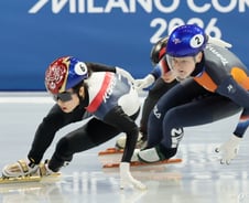 "또 충돌" 넘어진 김길리, 이번엔 구제받아 '결승행'...최민정 탈락