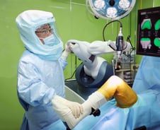 힘찬병원, 마코로봇 무릎 인공관절 수술 건수 '3년 연속 세계 1위'