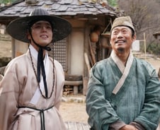 '왕사남' 흥행에 객실 예약 '쑥'…'단종문화제' 뭐길래 "꼭 갈래" 들썩