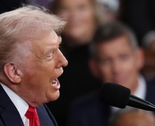 "트럼프 이 단어 말할까?" 美 불나방 끌어들인 '멘션 베팅'[트민자]