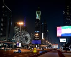 이란, 미국에 뺨 맞고 UAE에 화풀이…중동 전역에 포성 번지나