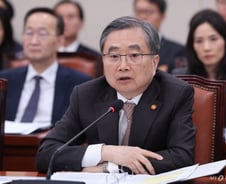 조현 "UAE 민항기, 두바이서 이륙…인천行 1일 1회 운항"