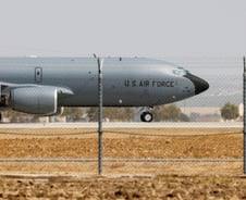 미군 공중급유기 추락, 6명 전원 사망…"적 공격·오인사격 아냐"