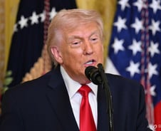 모즈타바 '항전' 선언 하루 전…"트럼프 G7 정상에 '이란 곧 항복'"