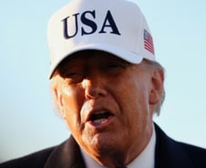 종전 협상 없다더니...트럼프, 하루만에 "이란과 대화 중"