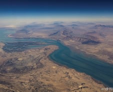 트럼프 위협에도 참여 거부 의사 속속...영국은 군함 대신 드론 검토