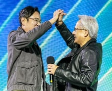 "막대한 제조역량 필요"…하루만에 또 '삼성' 언급한 젠슨 황