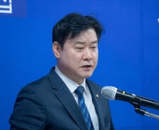 민주당 경기도당 1차 공천…성남 김병욱·양주 정덕영 '단수', 수원 보류