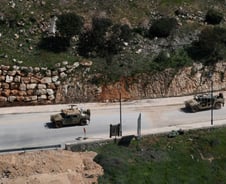 이스라엘군 "이란·헤즈볼라와의 전투, 몇 주 더 지속 예상"