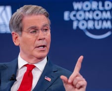 이란원유 제재 해제 모순 지적에…美재무 "동맹국 韓·日 돕는것"