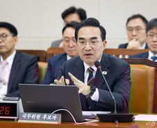 [사설]인플레 자극하는 추경은 삼가야