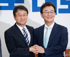 전재수 "부산특별법 지방선거 전 통과해야…시민에 정치효능감 주자"